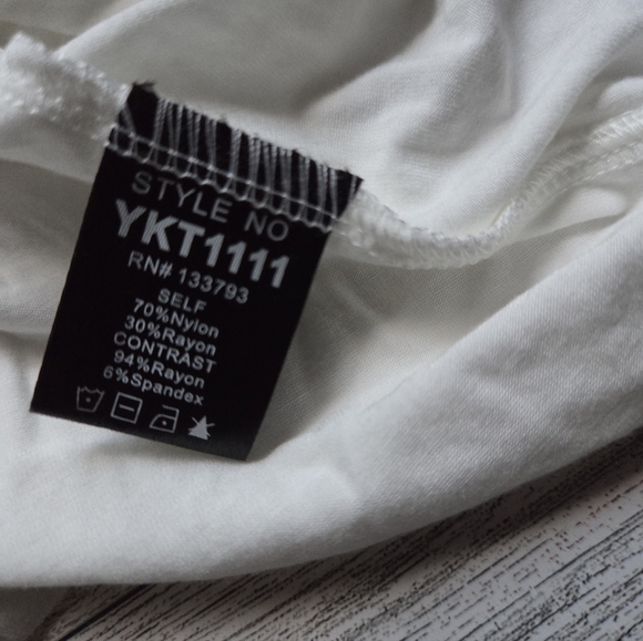 POL Relaxed Fit Jersey Top Sunflower Lace Patches - Picture 6 of 7